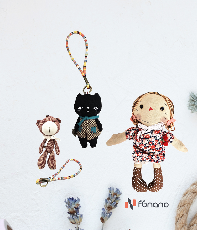 Charms & Dolls